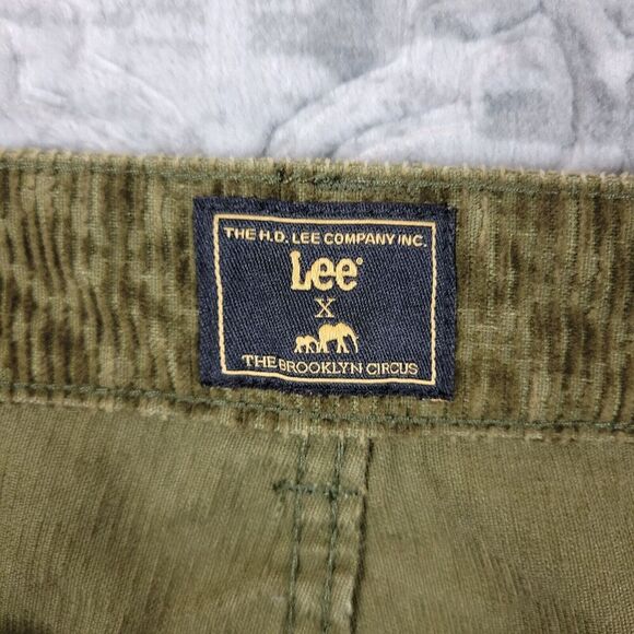 Lee Brooklyn Circus Jeans Men’s Size 34X32 Green Corduroy Double Knee Cowboy - Picture 9 of 16